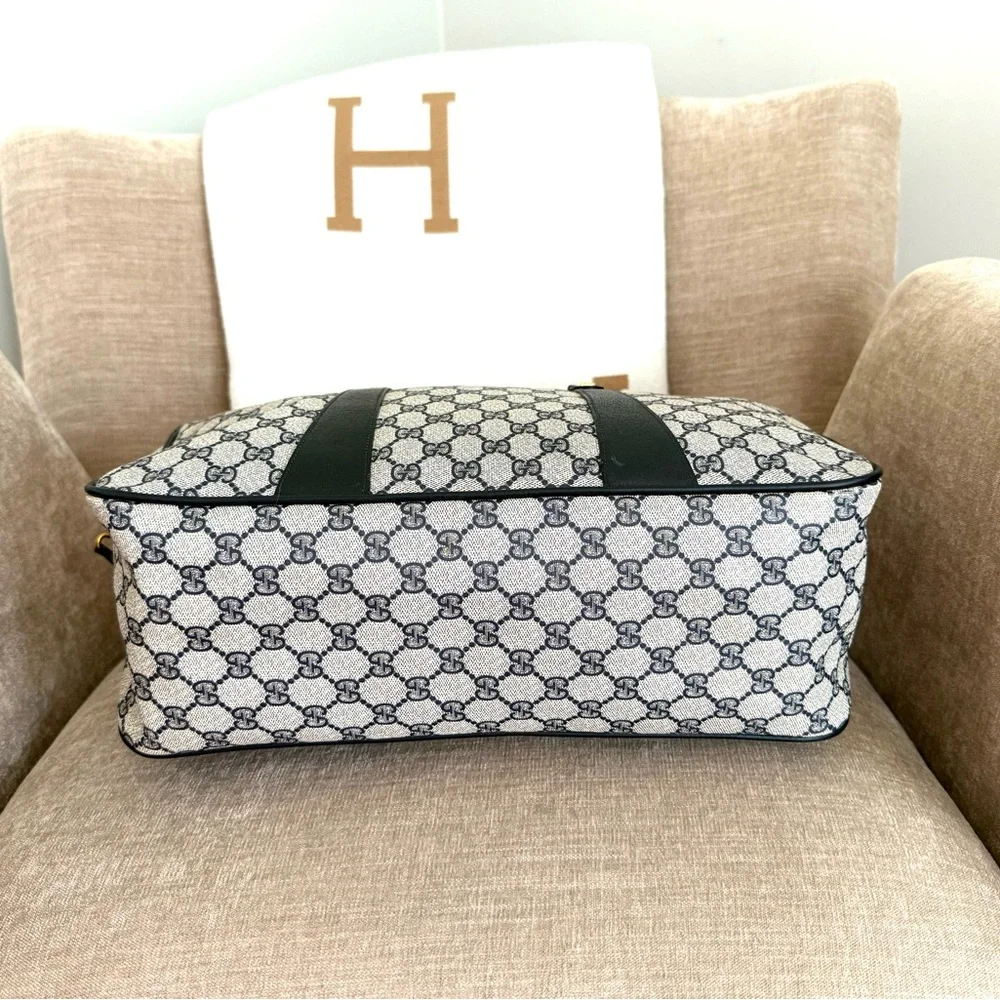 Authentic Gucci GG Supreme coated canvas  Boston Bag Satchel navy grey canvas